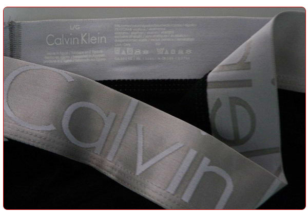 Slip Calvin Klein Hombre Steel Blateado Blanco